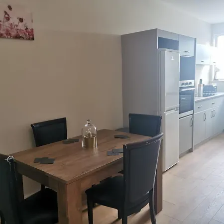 360 Town & * Dungarvan (Waterford)